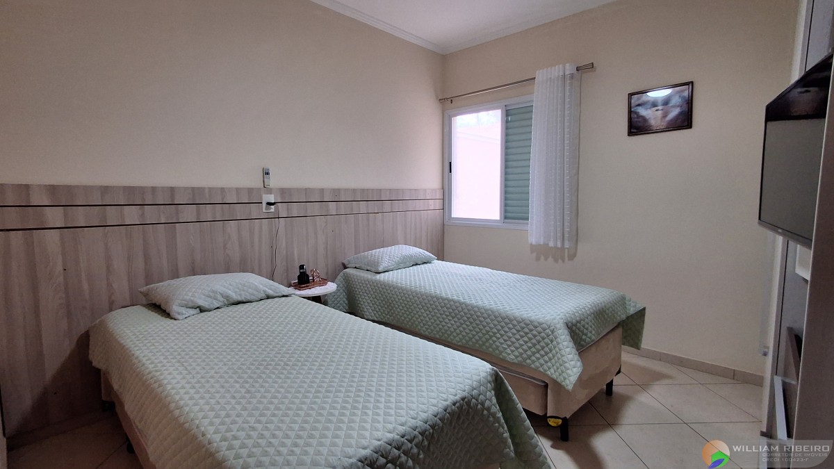 Casa para venda em Peruíbe no bairro Lado praia _ a menos de 400 m da praia